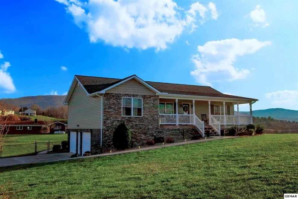 Unit for sale at 1020 Mountain High Lane, Newport, TN 37821