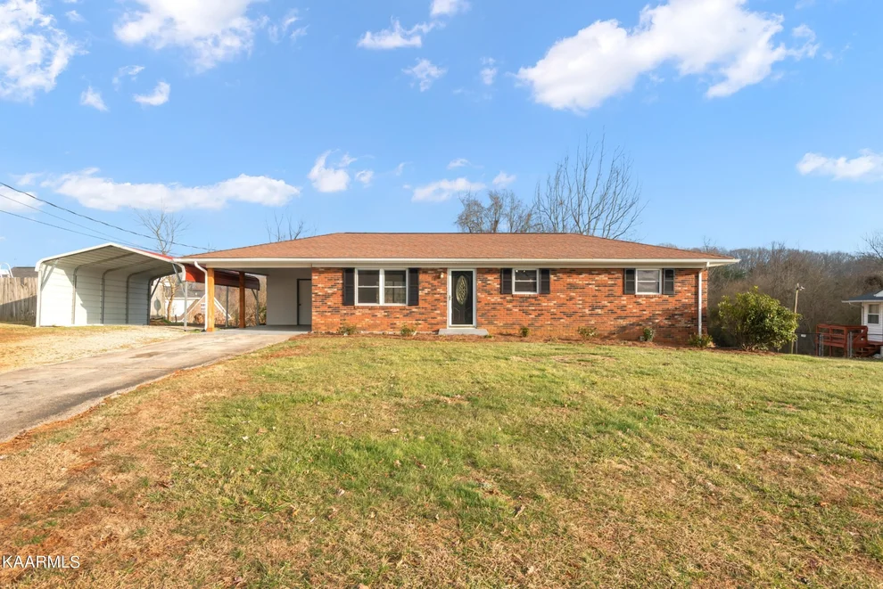 Unit for sale at 8508 Jann Drive, Powell, TN 37849