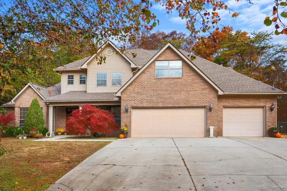 Unit for sale at 1232 Gists Creek Road, Sevierville, TN 37876