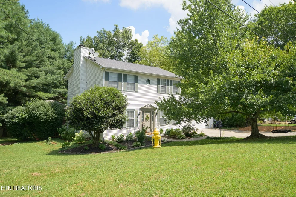 Unit for sale at 9145 Fairhaven Place, Knoxville, TN 37931