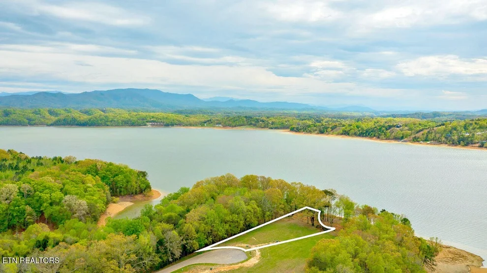 Unit for sale at 55 Sunset Blvd, White Pine, TN 37890