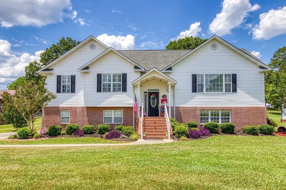 Unit for sale at 2865 English Valley Lane, Sevierville, TN 37876