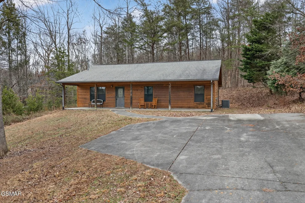Unit for sale at 268 Burning Oaks Drive, Sevierville, TN 37876