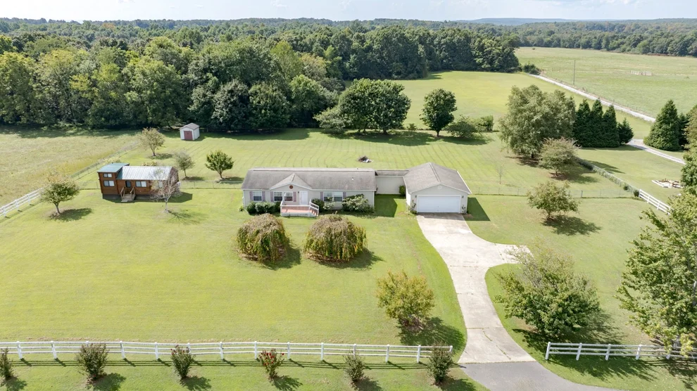 Unit for sale at 685 Rigsby Rd, Dayton, TN 37321