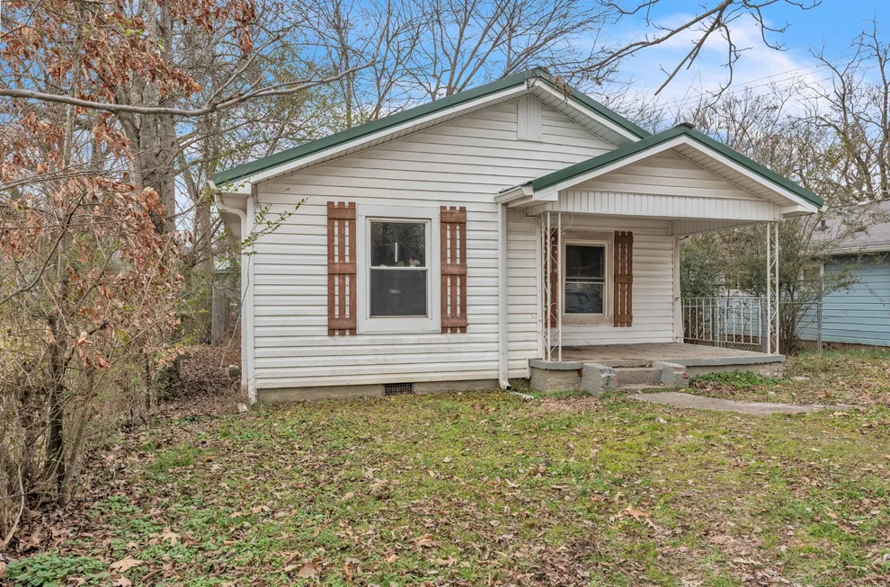 Unit for sale at 803 Lee Avenue, Rossville, GA 30741