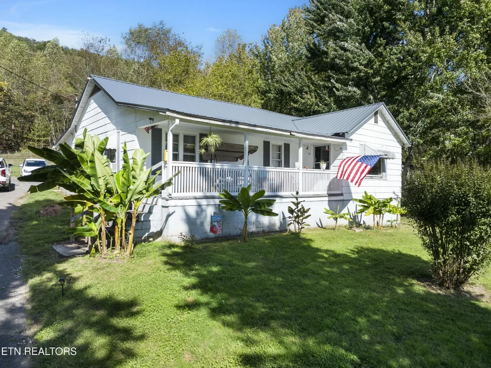 Unit for sale at 390 Tarpine Valley Rd, Rogersville, TN 37857
