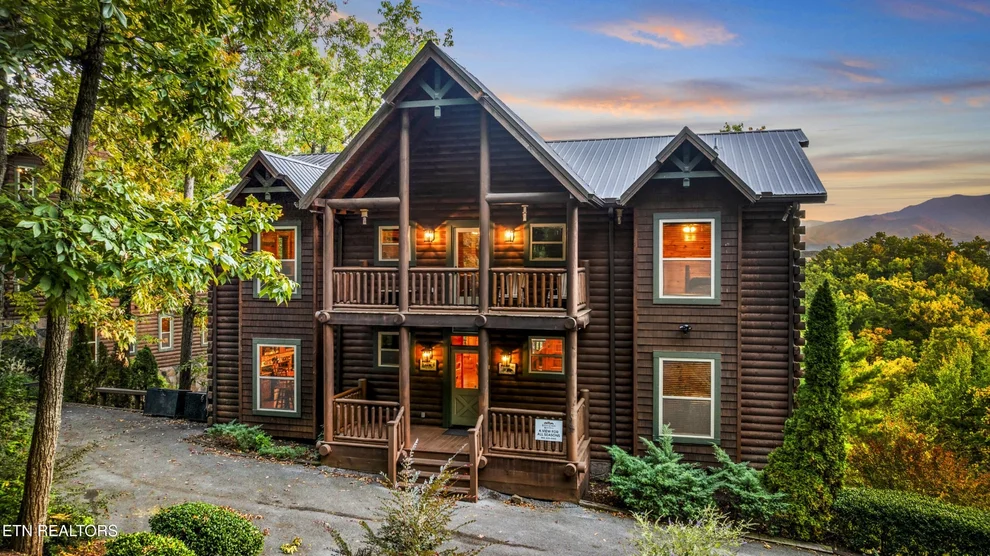 Unit for sale at 1964 Blackthorn Tr, Sevierville, TN 37876