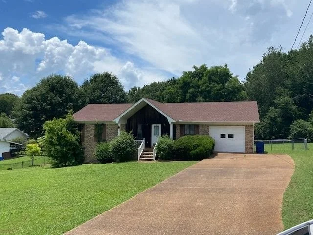 Unit for sale at 140 CLAYBROOK DR, Savannah, TN 38372