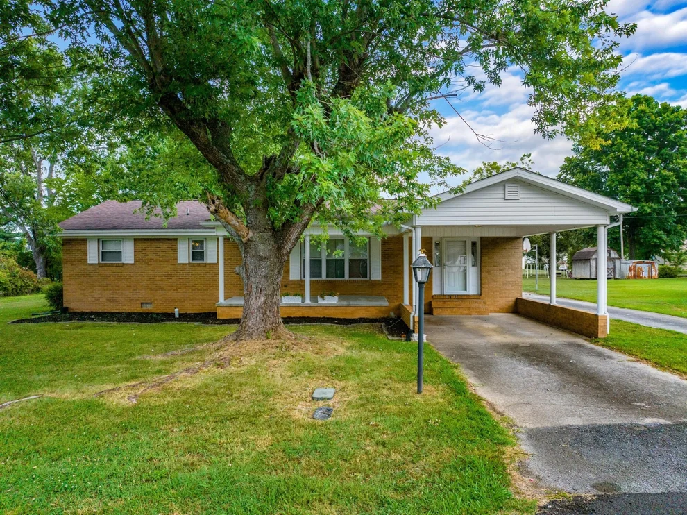 Unit for sale at 320 Rich Road, Newport, TN 37821