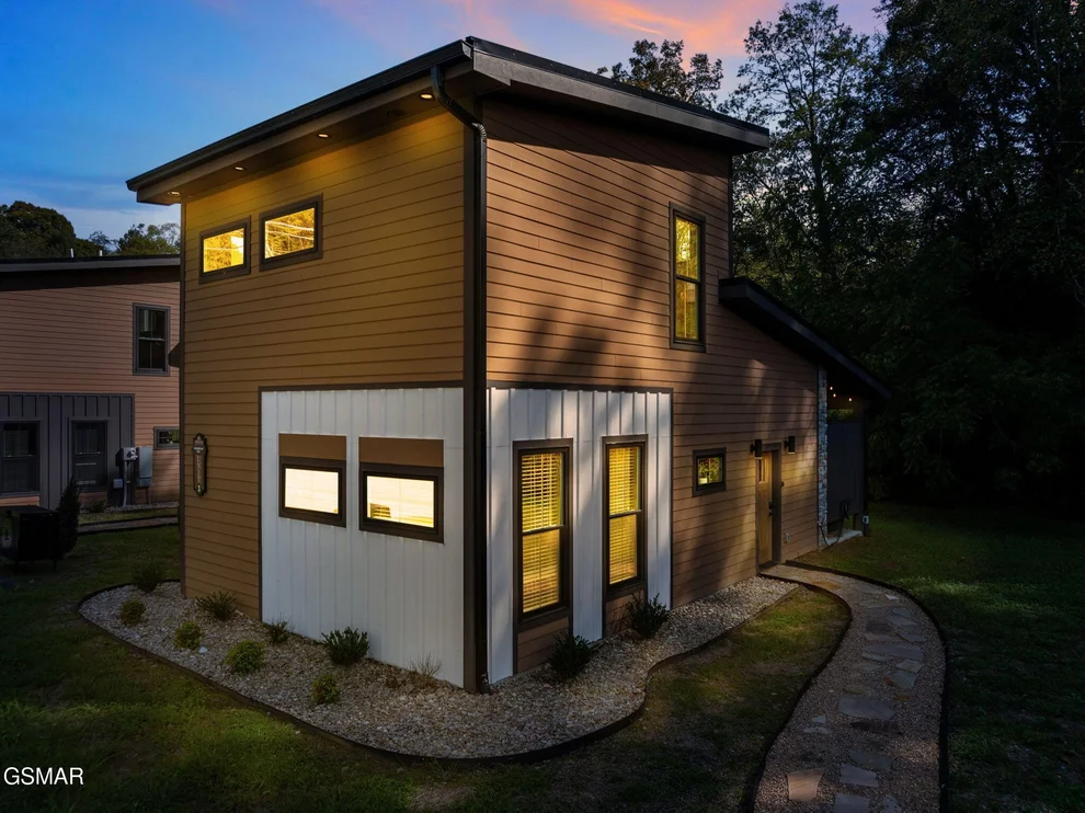 Unit for sale at 984 Goose Gap Road, Sevierville, TN 37876
