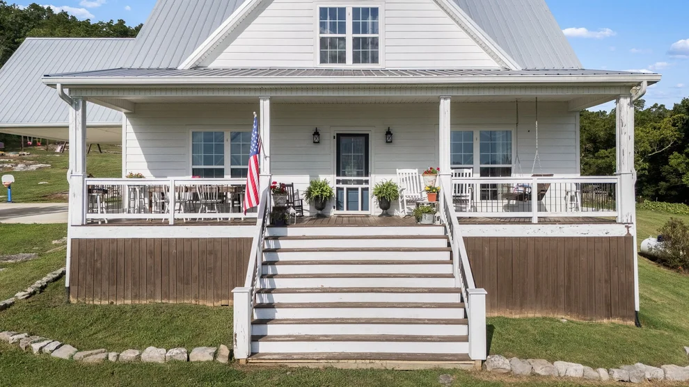 Unit for sale at 104 Hickerson Rd, Wartrace, TN 37183