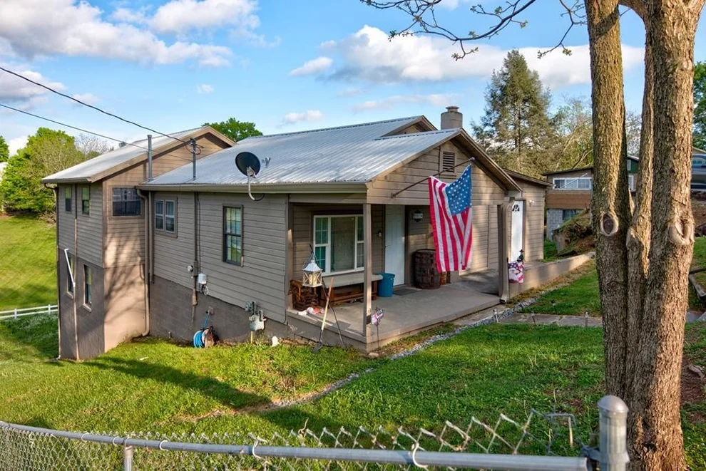 Unit for sale at 551 Clifton Heights, Newport, TN 37821