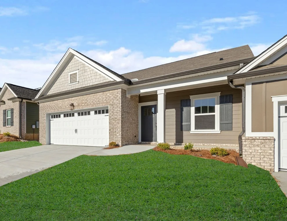 Unit for sale at 1576 Whisper Winds Lane, Ooltewah, TN 37363