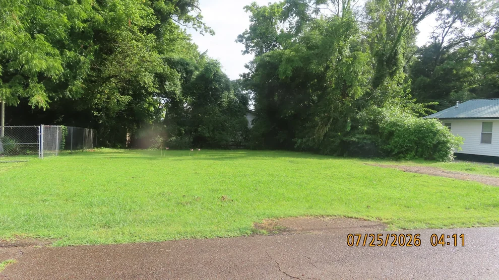 Unit for sale at 326 Allen Ave, Jackson, TN 38301