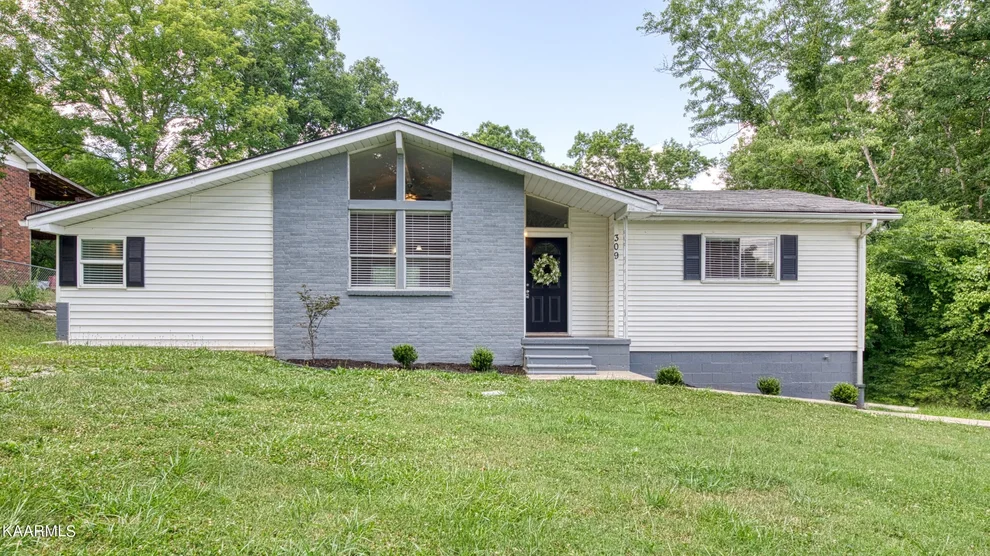 Unit for sale at 309 Bob Smith Lane, Knoxville, TN 37924