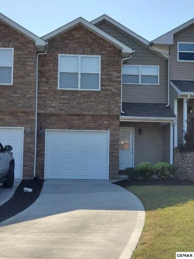Unit for sale at 1033 Woullard Way, Sevierville, TN 37876