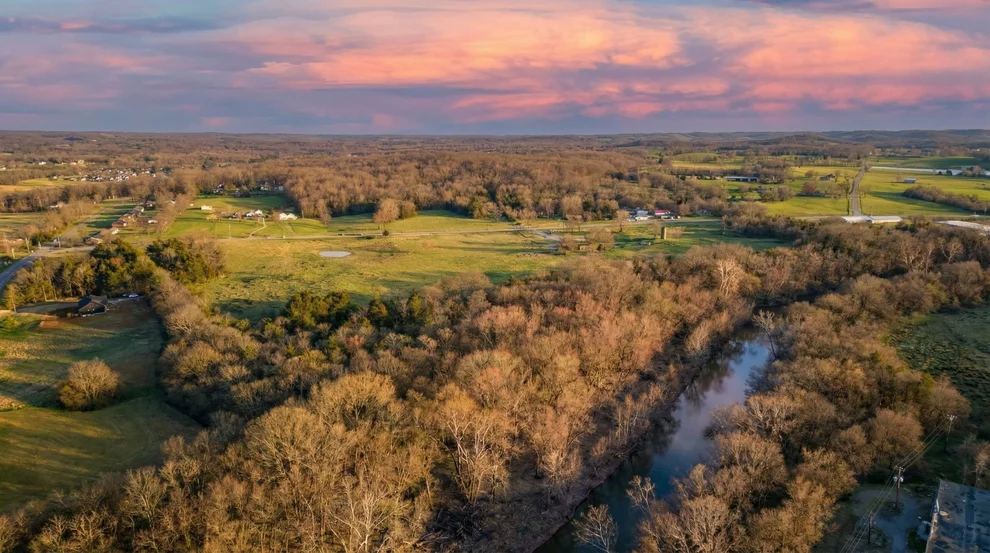 Unit for sale at 0 Highway 64 West W, Shelbyville, TN 37160