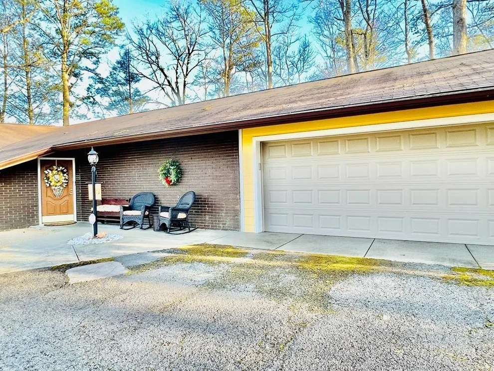Unit for sale at 150 Hollow Road, Cosby, TN 37722