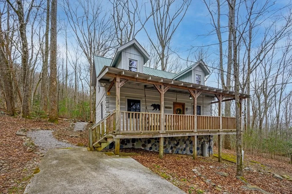 Unit for sale at 182 Lail Lane, Townsend, TN 37882