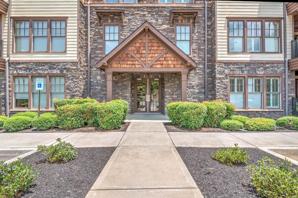 Unit for sale at 321 Centennial Bluff Blvd, Oak Ridge, TN 37830