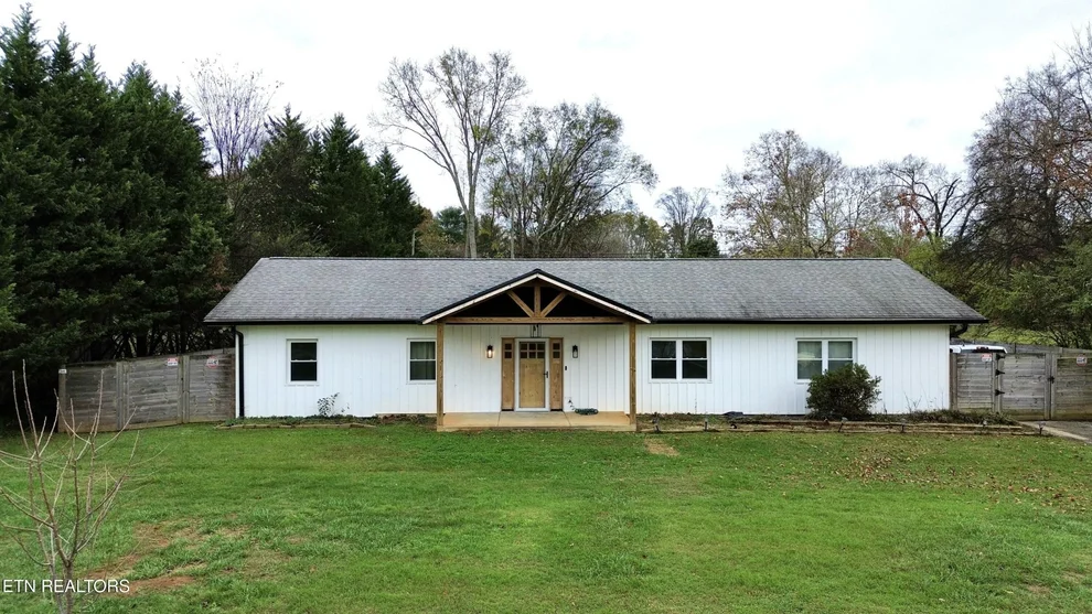 Unit for sale at 3620 Essary Drive, Knoxville, TN 37918