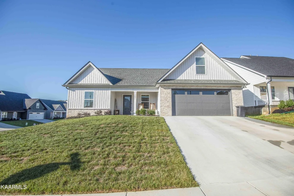 Unit for sale at 3201 Hopson Hollow Rd, Knoxville, TN 37931