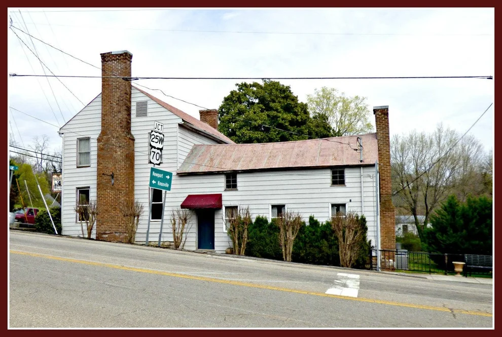 Unit for sale at 101 E Meeting St, Dandridge, TN 37725