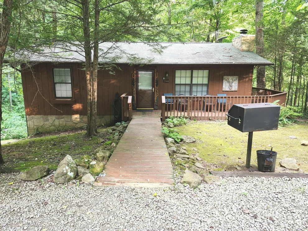 Unit for sale at 1944 Anderson Way, Sevierville, TN 37876