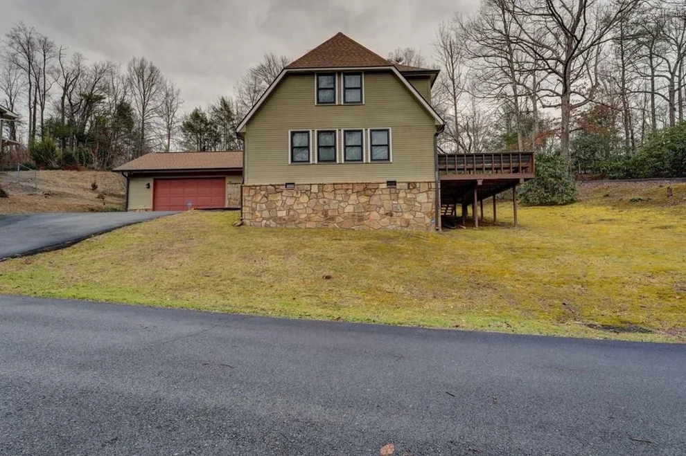 Unit for sale at 321 Robin Lane, Gatlinburg, TN 37738