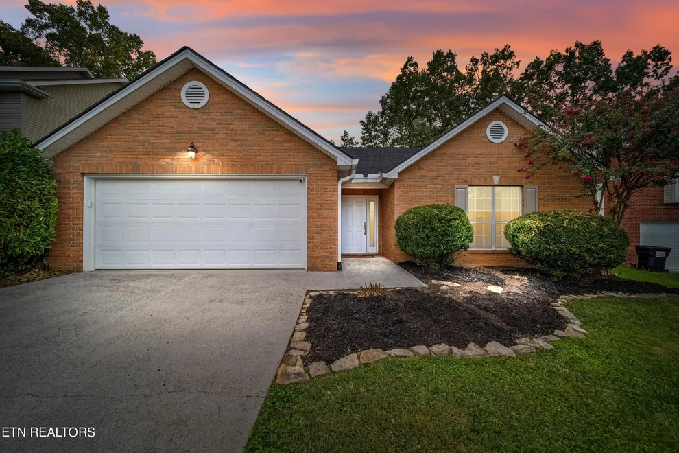 Unit for sale at 709 Briar Way, Knoxville, TN 37923