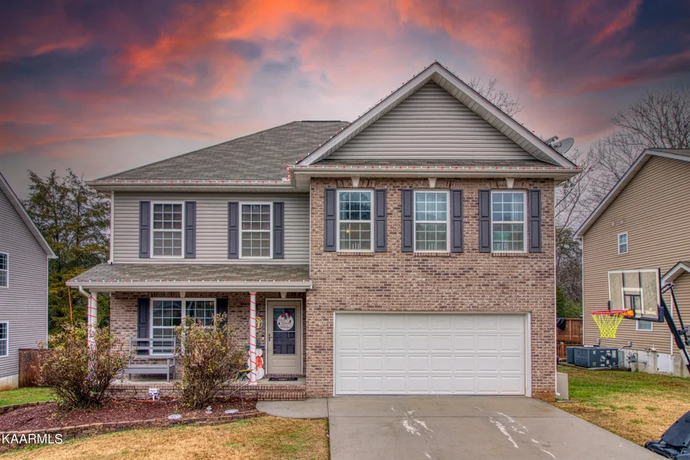 Unit for sale at 5827 Apple Valley Drive, Knoxville, TN 37924