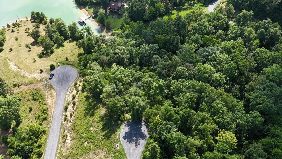 Unit for sale at 9 Stone Cove Way, Dandridge, TN 37725