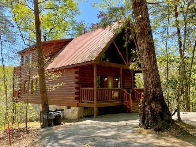 Unit for sale at 1110 Elm Court, Sevierville, TN 37876