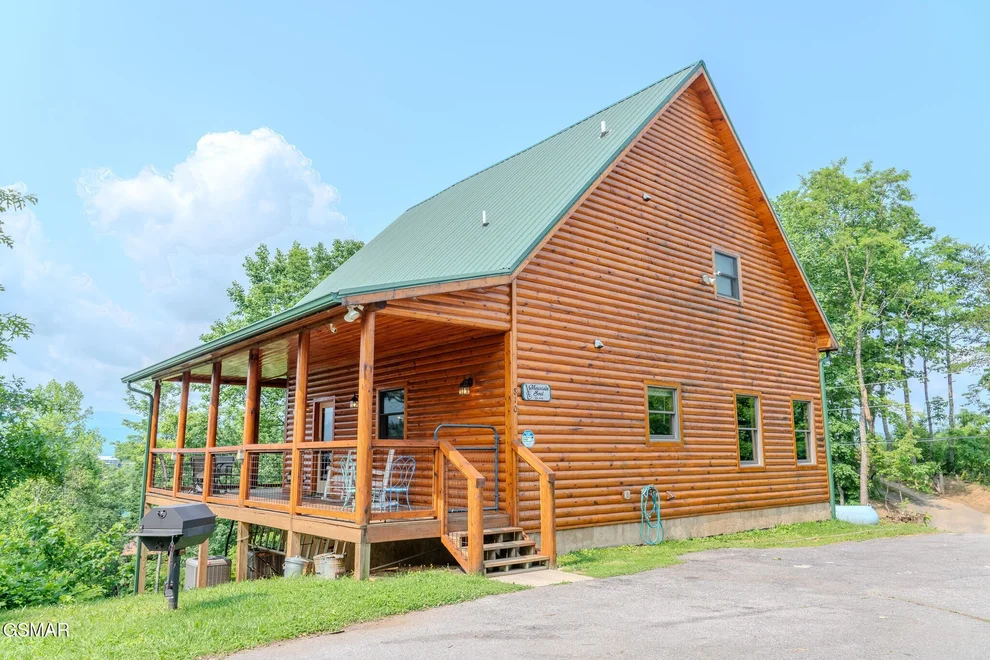 Unit for sale at 810 Kings Way, Gatlinburg, TN 37738