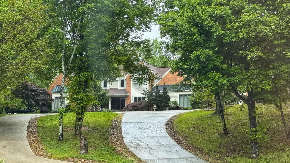 Unit for sale at 278 Horseshoe Circle, Dayton, TN 37321