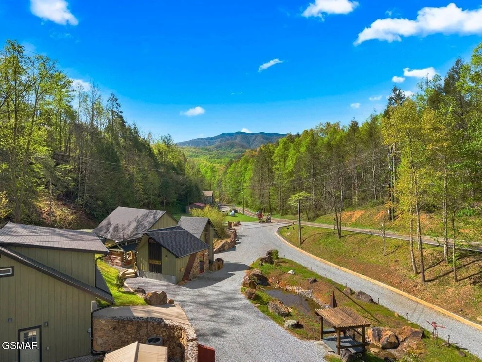 Unit for sale at 238248 Buckhorn Road, Gatlinburg, TN 37738