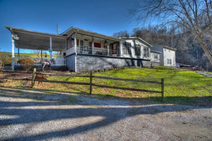 Unit for sale at 1467 Chapman Highway, Sevierville, TN 37876