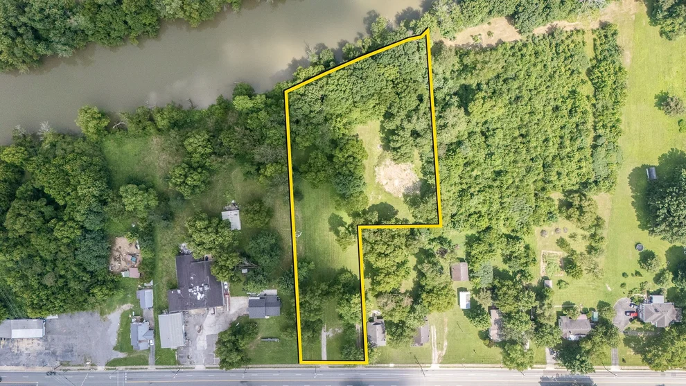 Unit for sale at 721 S Cannon Blvd, Shelbyville, TN 37160