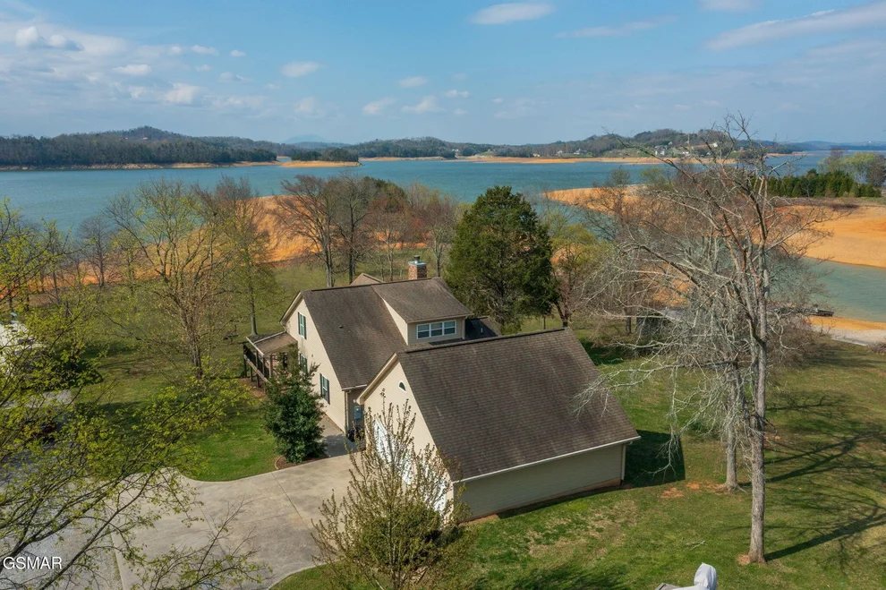 Unit for sale at 1379 Paradise Lane, Dandridge, TN 37725