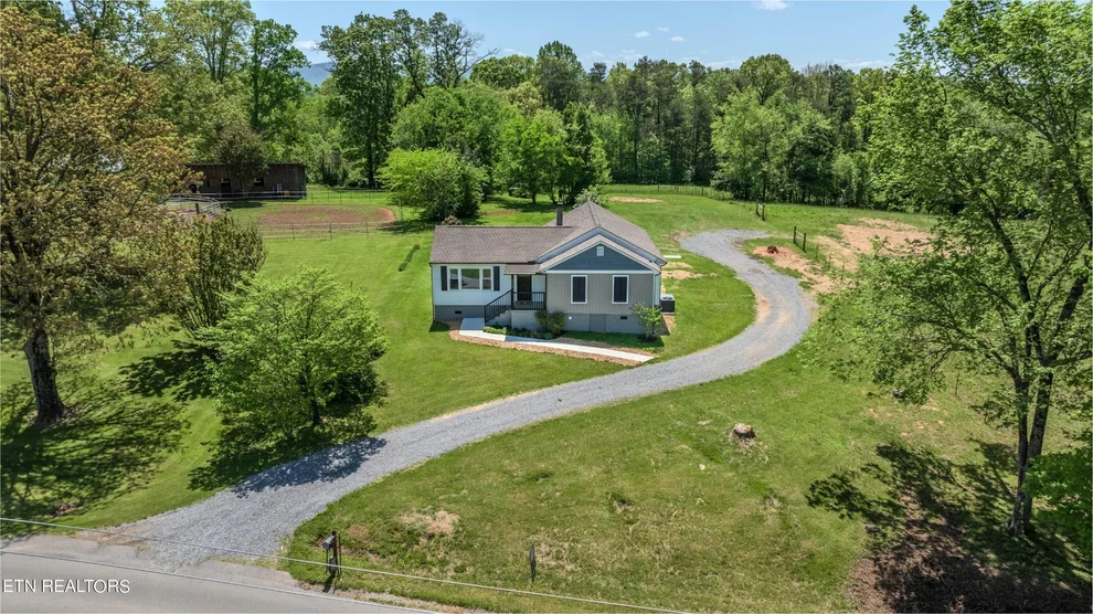 Unit for sale at 4658 Morganton Rd, Maryville, TN 37801