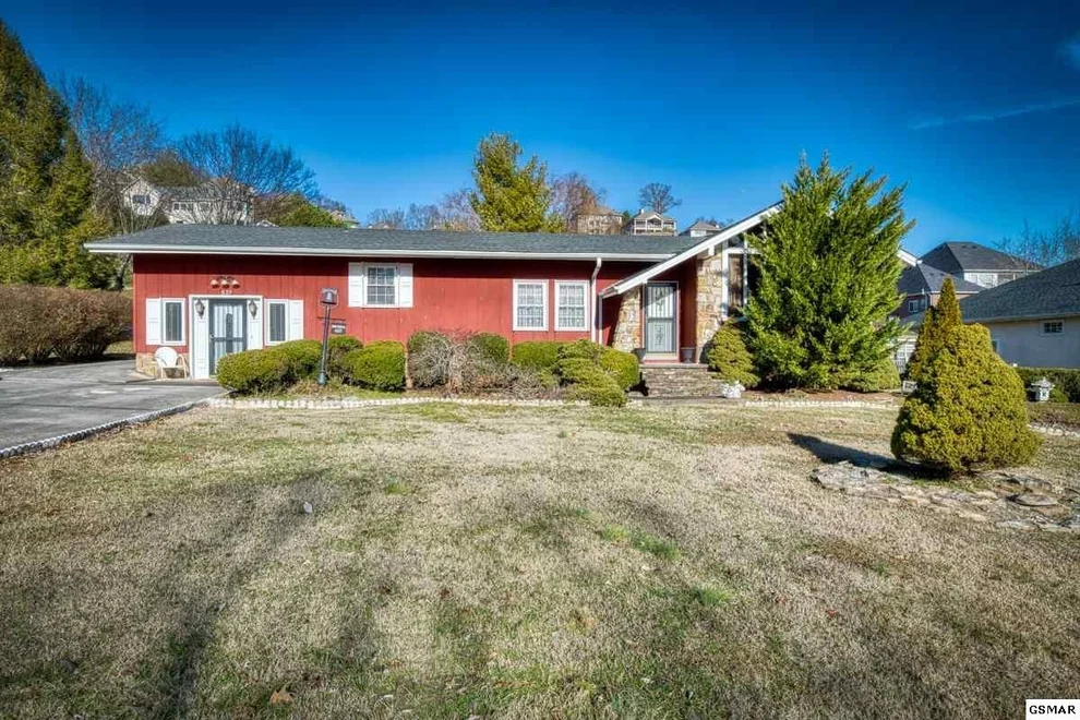 Unit for sale at 627 Broadview Drive, Sevierville, TN 37862