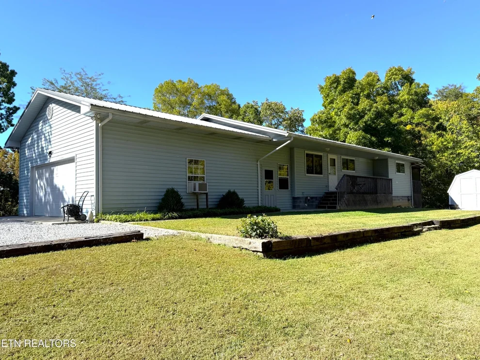 Unit for sale at 204 Omega Rd, Newport, TN 37821