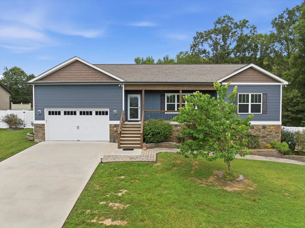 Unit for sale at 1723 Mccallie Ferry Road, Soddy Daisy, TN 37379