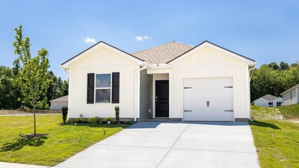 Unit for sale at 1316 Preakness Ln, Lewisburg, TN 37091