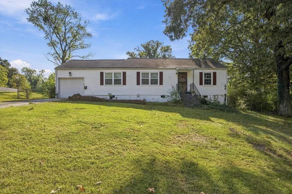 Unit for sale at 3621 Wimberly Lane, Chattanooga, TN 37412