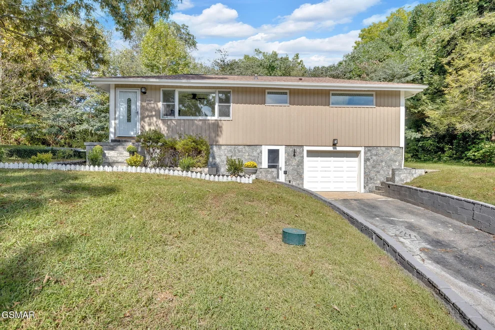 Unit for sale at 9921 Higdon Drive, Knoxville, TN 37931