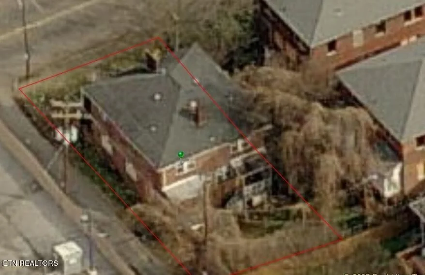 Unit for sale at 309 N Chestnut St St, Knoxville, TN 37914