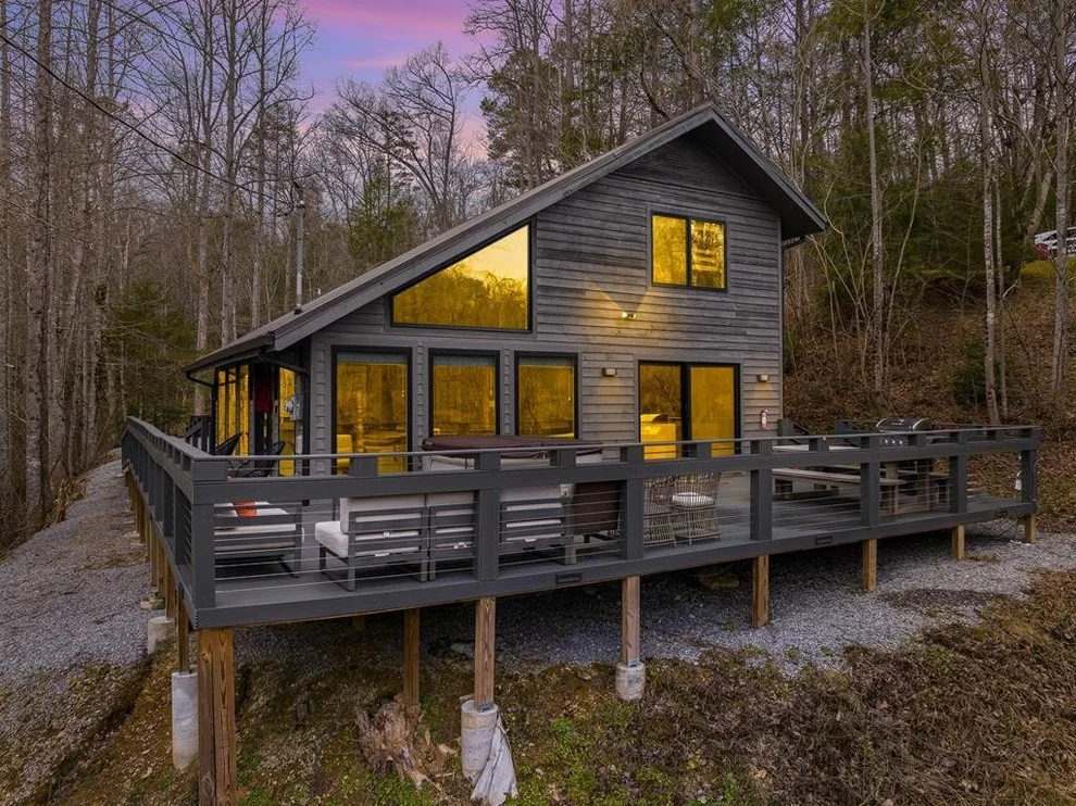 Unit for sale at 269 Moneymaker Circle, Gatlinburg, TN 37738