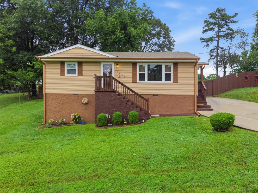 Unit for sale at 3803 Altamira Drive, Chattanooga, TN 37412
