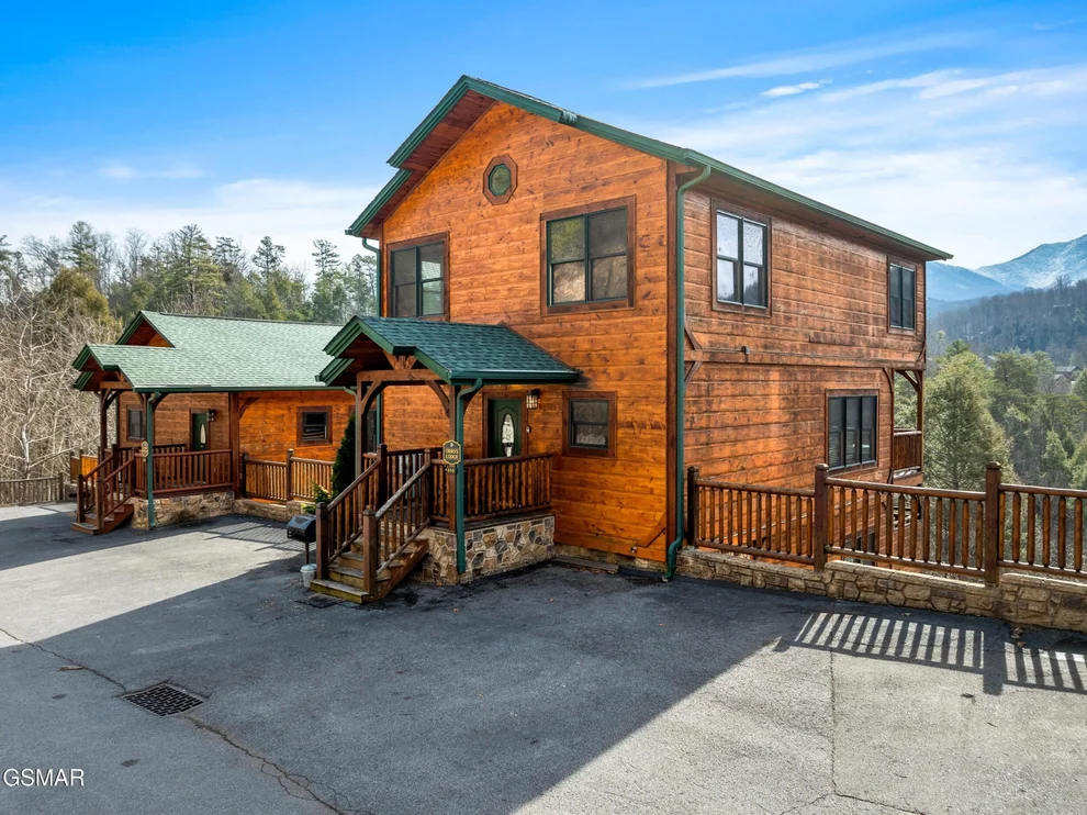 Unit for sale at 856 Resort Way, Gatlinburg, TN 37738